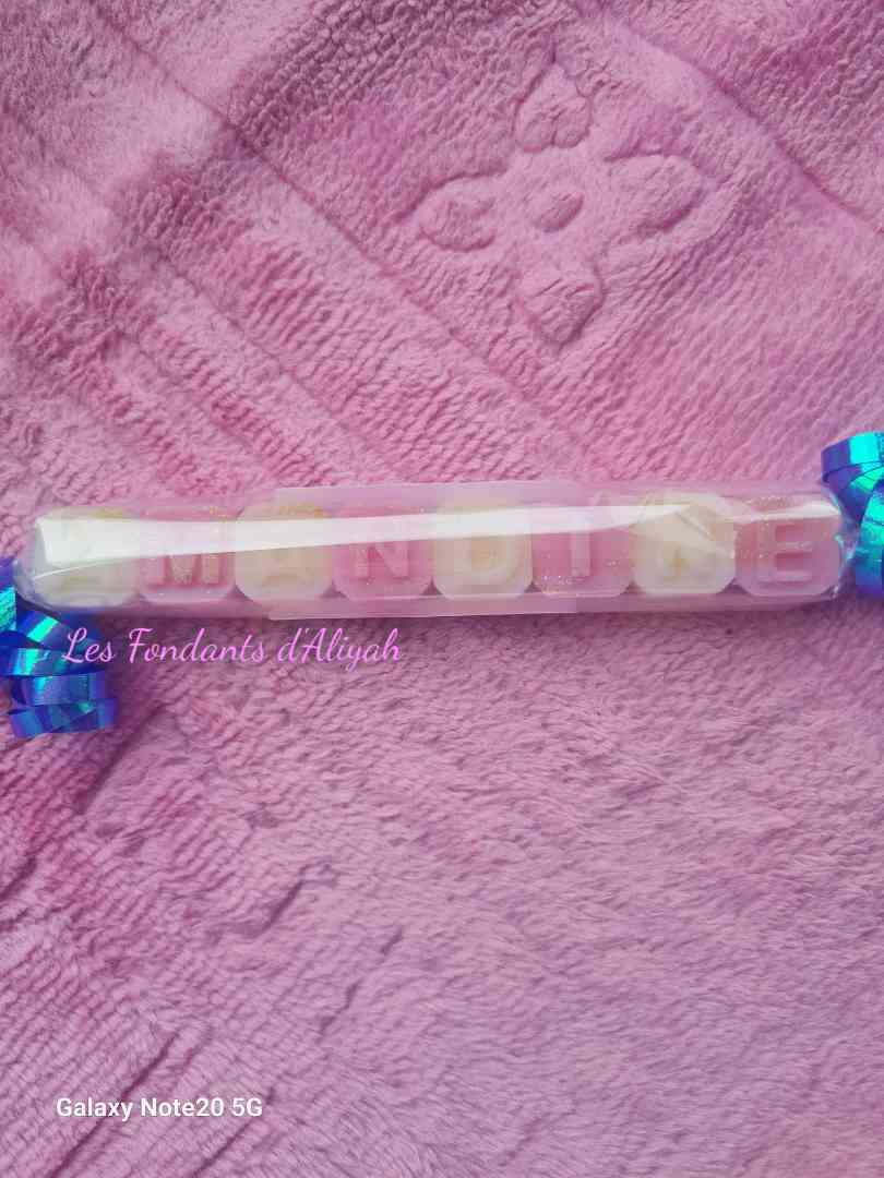 🌸 Fondants Parfumés Personnalisés avec Message – Cire Végétale Artisanale - Les Fondants d'Aliyah - Fondant parfumé