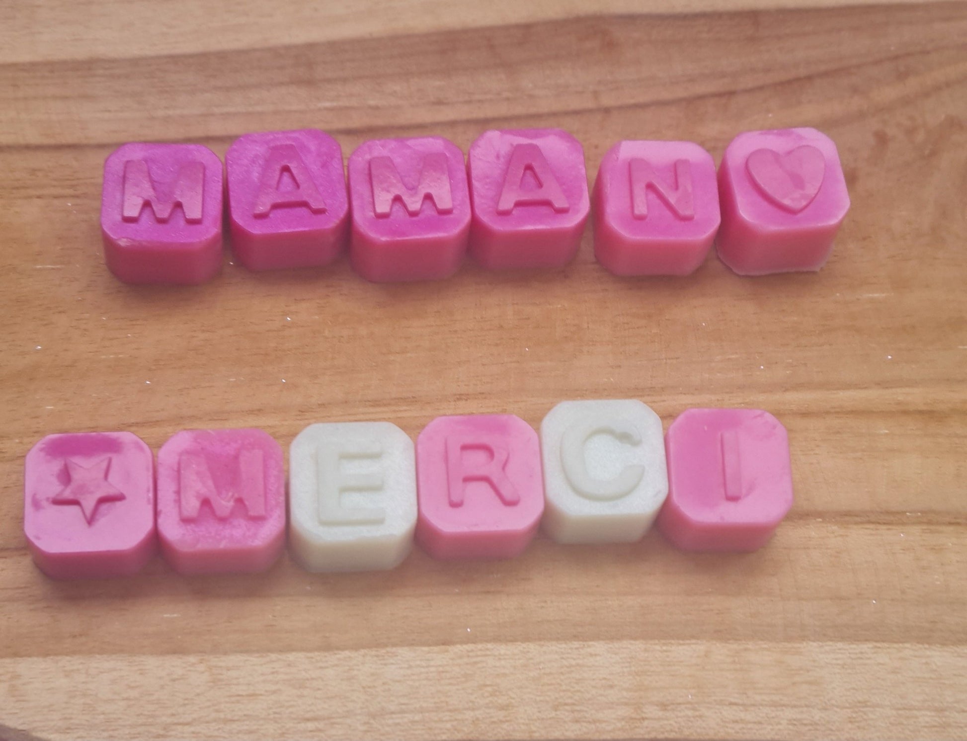 🌸 Fondants Parfumés Personnalisés avec Message – Cire Végétale Artisanale - Les Fondants d'Aliyah - Fondant parfumé