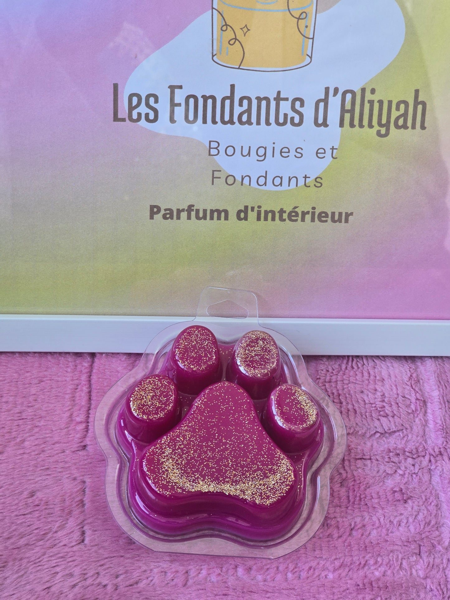 Fondant parfumé patte de chien cire de coco